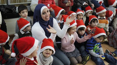 Does muslim celebrate christmas. Things To Know About Does muslim celebrate christmas. 
